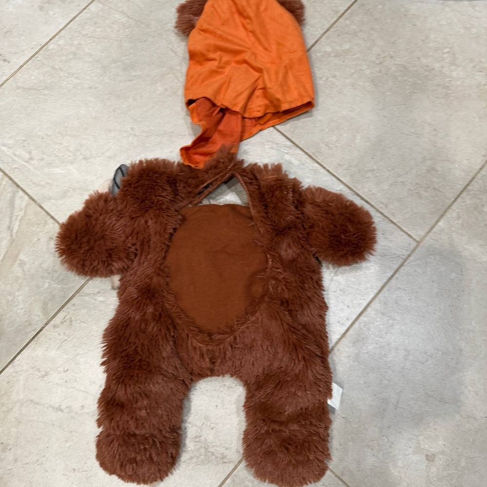 Star Wars Ewok Dog Costume with Orange Hat - Picture 4 of 7